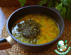 Суп с морской капустой и креветками