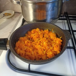 Суп с сырными шариками