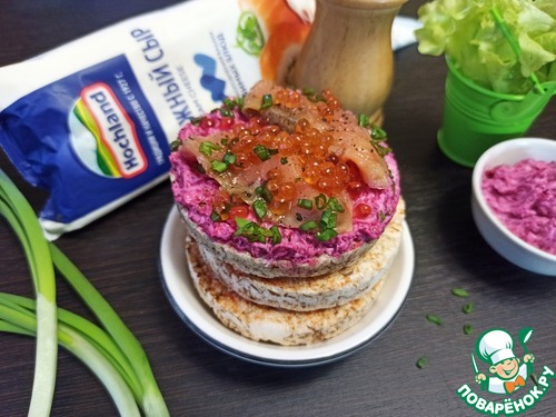 Свекольно-сливочный паштет с печеным чесноком