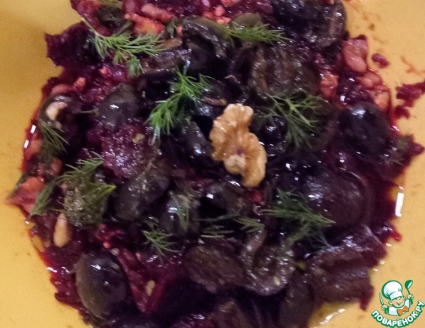 Свекольное пхали с сальсой из маслин Свекольное пхали с сальсой из маслин