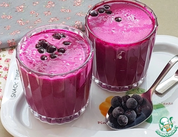 Свекольный смузи "Черноплодка"