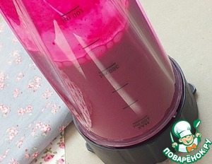 Свекольный смузи "Черноплодка"