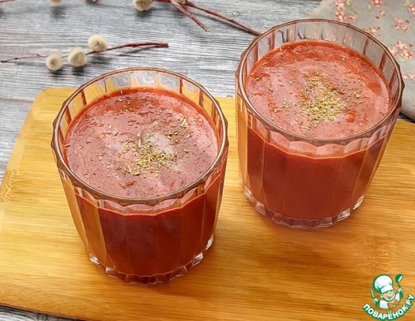 Свекольный смузи с яблоком и черносливом Свекольный смузи с яблоком и черносливом