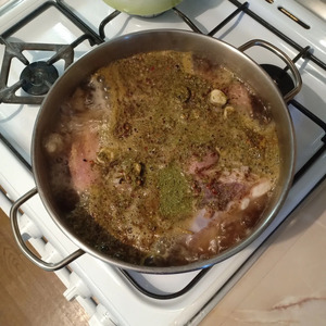 Свиная грудинка со специями Свиная грудинка со специями