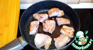 Свинина с яблоками и грибами Свинина с яблоками и грибами