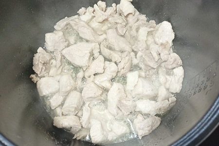 Свинина с мандаринами и перцами в мультиварке Свинина с мандаринами и перцами в мультиварке