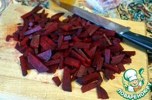 Свинина, тушеная со свеклой Свинина, тушеная со свеклой