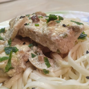 Свинина в сливочном соусе с грибами Свинина в сливочном соусе с грибами