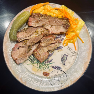 Свинина, запеченная в духовке? Нет ничего проще