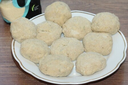 Свиные котлеты с гречкой и соусом #махеевъ