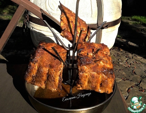 Свиные ребра в яблочном соке