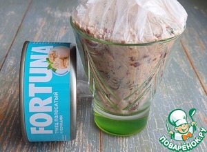 Сырная закуска "Ёлочка" с тунцом Сырная закуска "Ёлочка" с тунцом