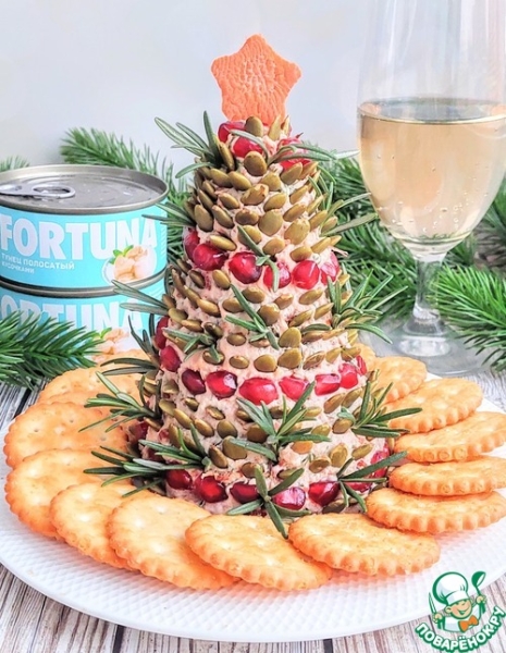 Сырная закуска "Ёлочка" с тунцом Сырная закуска "Ёлочка" с тунцом