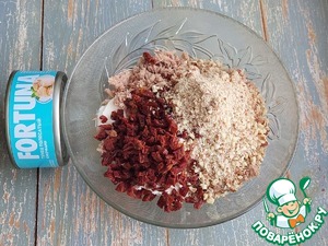 Сырная закуска "Ёлочка" с тунцом Сырная закуска "Ёлочка" с тунцом