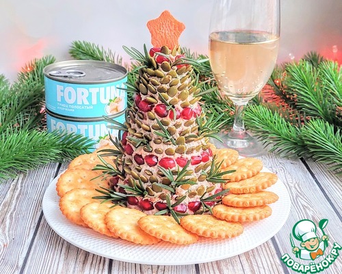 Сырная закуска "Ёлочка" с тунцом Сырная закуска "Ёлочка" с тунцом