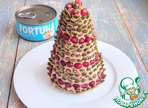 Сырная закуска "Ёлочка" с тунцом Сырная закуска "Ёлочка" с тунцом
