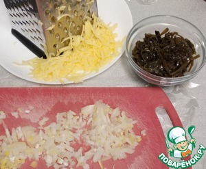 Сырники с морской капустой Сырники с морской капустой