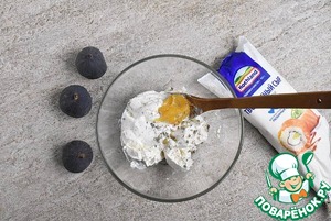 Сырно-йогуртовое мороженое с лавандой