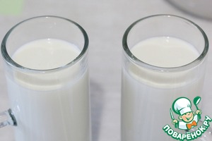 Сырный горячий шоколад со смородиной