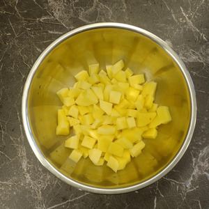 Сырный суп с грибами и колбасками