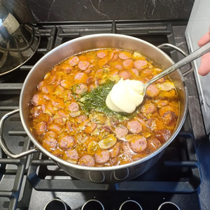 Сырный суп с грибами и колбасками