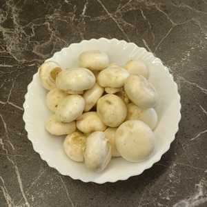 Сырный суп с грибами и колбасками