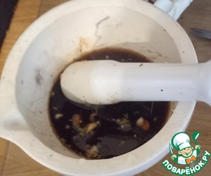 Тайский салат с креветками и манго Тайский салат с креветками и манго