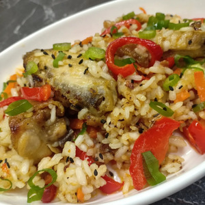 Тяхан с курицей и овощами