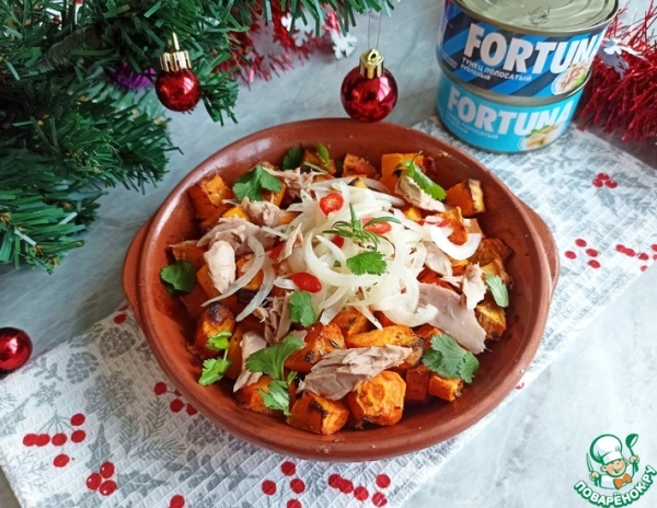 Тёплый салат с тыквой и тунцом Тёплый салат с тыквой и тунцом