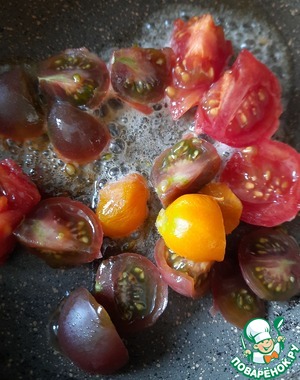 Томатная овсянка с яйцом-пашот