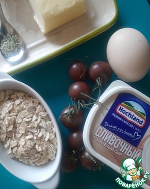 Томатная овсянка с яйцом-пашот