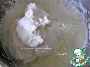 Торт-мороженое с безе и малиной Торт-мороженое с безе и малиной