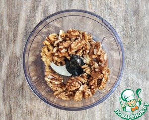 Торт-салат со свеклой и индейкой Торт-салат со свеклой и индейкой