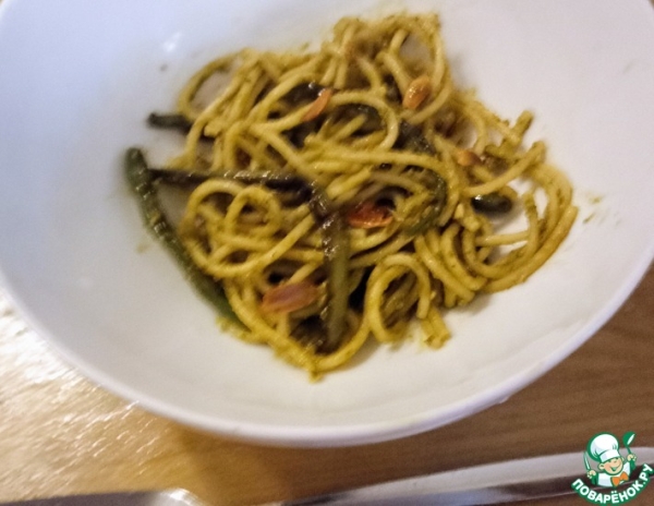 Трапанезе спагетти с жареной стручковой фасолью Трапанезе спагетти с жареной стручковой фасолью