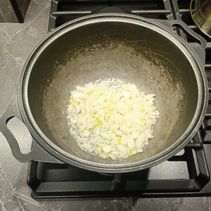 Тушеная капуста по-немецки