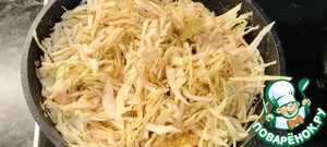 Тушеная капуста с пшеном и мясом