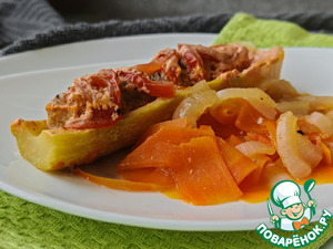 Тушеные кабачковые лодочки с чевапчичи