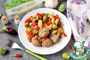 Тушеные овощи с фрикадельками Тушеные овощи с фрикадельками