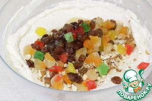 Творожная пасха с клубничным соусом Творожная пасха с клубничным соусом