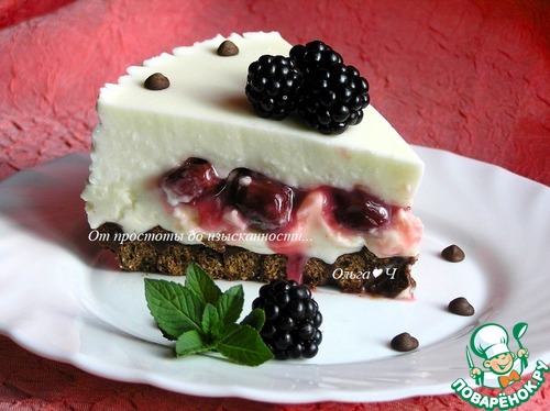 Творожно-зефирный торт с вишней Творожно-зефирный торт с вишней