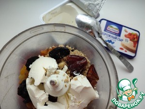 Творожный десерт с сухофруктами
