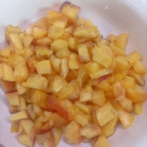 Творожный торт с нектаринами