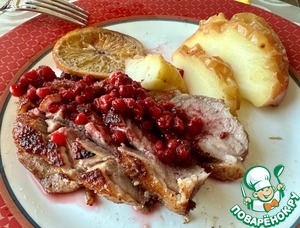 Утиные грудки: су-вид, духовка и брусника Утиные грудки: су-вид, духовка и брусника