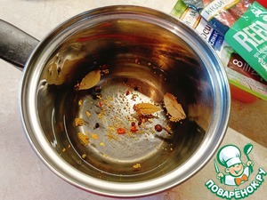 Утопенцы или маринованные сосиски с овощами Утопенцы или маринованные сосиски с овощами