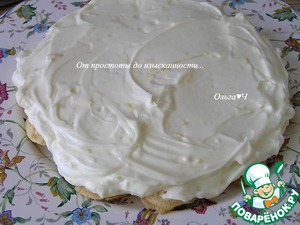 Вафельный торт с маскарпоне и киви Вафельный торт с маскарпоне и киви