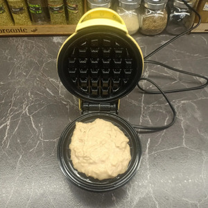 Вафли на цельнозерновой муке с яблоком