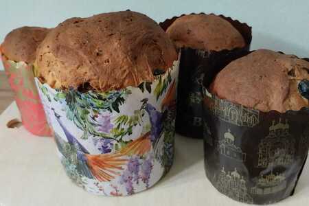 Ванильно-мятный кулич с желатиновой глазурью