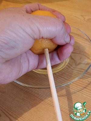 Варенье из абрикосов "Целые плоды" Варенье из абрикосов "Целые плоды"