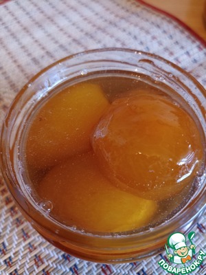 Варенье из абрикосов "Целые плоды" Варенье из абрикосов "Целые плоды"