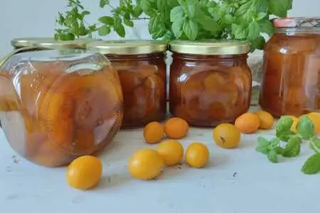 Варенье из алычи с косточками